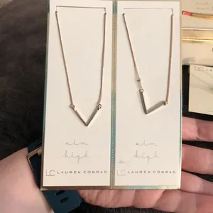 LC Lauren Conrad 🥳Host Pick 🥳 Jewelry Lot thumbnail 7
