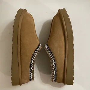 UGG NIB Tasman Slippers Shoes Chestnut Color Size 6 Women thumbnail 5