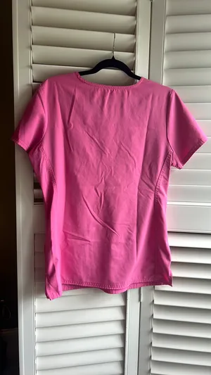 heartsoul Break On Through Women's 3-Pocket Pitter-Pat V-Neck Scrub Top thumbnail 2