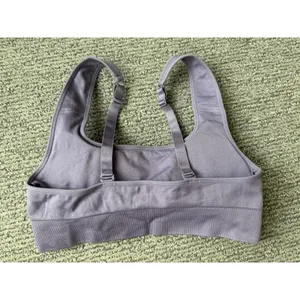 Puma Womens Seamless Sports Bra‎ Lavender Purple Adjustable Straps Size Medium thumbnail 2