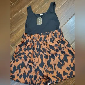 Slevless striped tank Romper short Jumper leopard print on buttom and ribbed top thumbnail 1