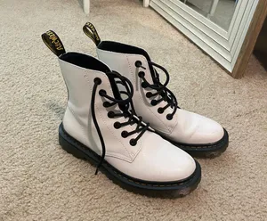 Dr. Martens White thumbnail 1