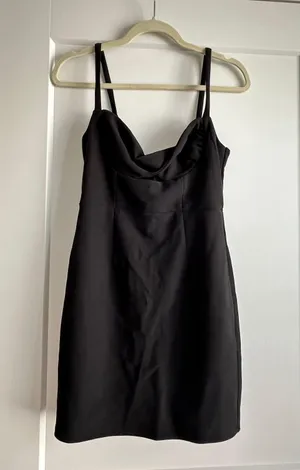 Hello Molly Black Dress thumbnail 2