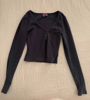 edikted long sleeve  thumbnail 1