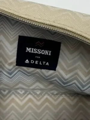 Missoni for delta Cream Chevron gold Logo Cosmetic Case vacation thumbnail 5