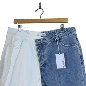 NWT Vervet Norah Colorblock Straight Leg Jeans Blue White Distressed Size 32 thumbnail 2