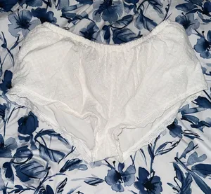 White Fox Boutique White Shorts thumbnail 1