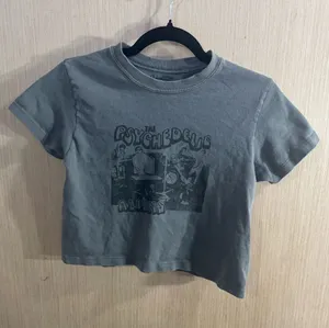 Brandy Melville John Galt Gray Psychedelic Aliens Short Sleeve Cropped Tee thumbnail 1