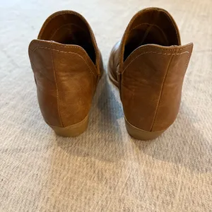 Universal Threads Brown Leather Ankle Boots 9 thumbnail 5