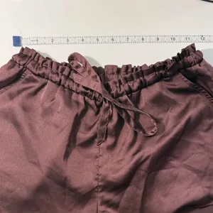 Abercrombie & Fitch Brown Satin Loungewear Shorts Paperbag Waist Small‎ Cozycore thumbnail 2