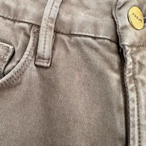 Frame Women’s 24 Olive Le Crop Mini Boot Jeans thumbnail 2