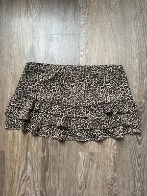 Edikted Cheetah Mini Skirt thumbnail 3