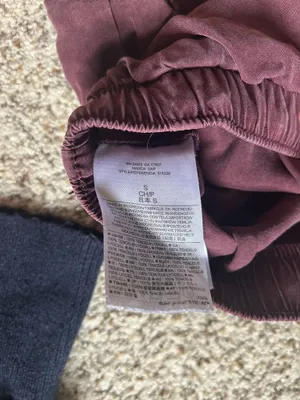 Gap Burgundy Shorts  thumbnail 6