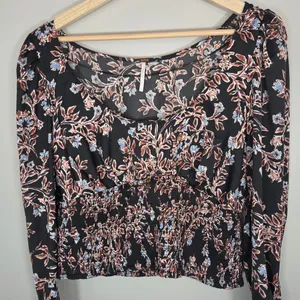 Free People Floral Smocked Crop Top L Square Neck Balloon Sleeve Black Boho thumbnail 4