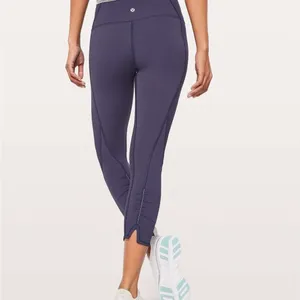 Lululemon On Your Mark Crop 23" Midnight Navy Ruched Athletic Leggings Size 6 thumbnail 2