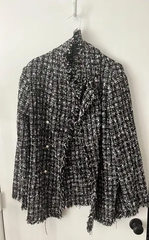 Blazer Black Size XL thumbnail 1