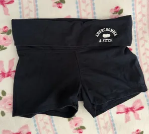 Vintage Abercrombie Foldover shorts thumbnail 1