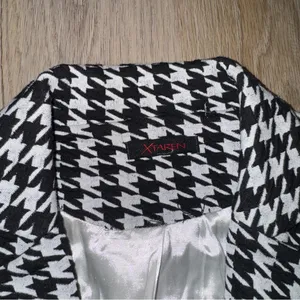 Xtaren Black & White Houndstooth Blazer - Size Small thumbnail 2