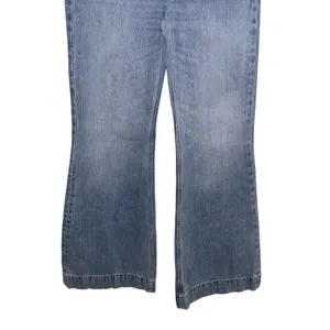 Re/Done Low Rise Bell Bottom Flare Jeans Lake Blue Size 10/30‎ thumbnail 4