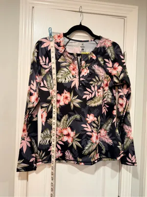 NWT Hurley Size S Floral Long Sleeve Rash Guard UPF 50+ Quarter Zip thumbnail 4