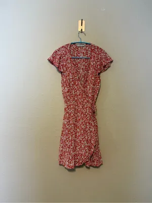 Abercrombie and Fitch floral wrapped mini dress Size‎ Small thumbnail 2