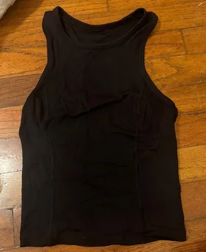 Lululemon Tank thumbnail 1