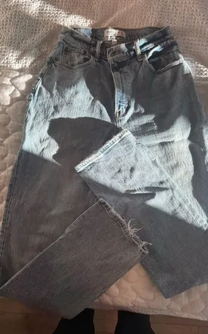 Abercrombie & Fitch Jeans | Abercrombie & Fitch Ultra High Rise 90s Straight Jean Split Hem thumbnail 1