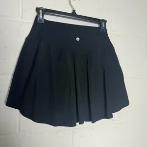 Halara‎ Black Athletic Skort Women's Size Small Tennis Golf Workout thumbnail 3