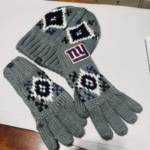 Touch by Alyssa Milano NY Giants Knit Beanie Hat and Gloves Set Grey Fair Isle thumbnail 2
