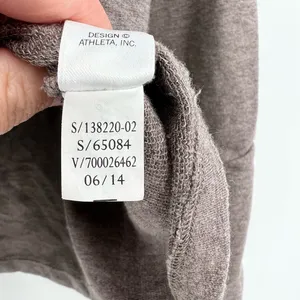 Athleta Idyllwild Sweatshirt Cropped Crew Neck Thumb Holes Taupe Brown sz small thumbnail 7