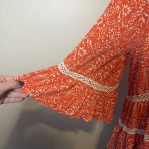Free People XS Orange Boho Print Tunic Top Blouse W Ivory‎ Crochet Trim Tiered thumbnail 2