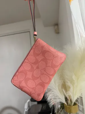 Coach pink wristlet thumbnail 2