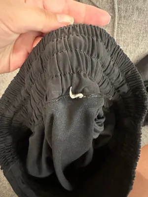 Lululemon Hotty Hot High-Rise Shorts 2.5" thumbnail 4