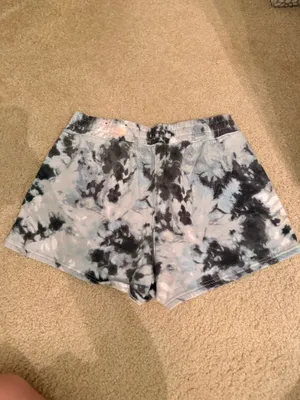 Shorts  thumbnail 3