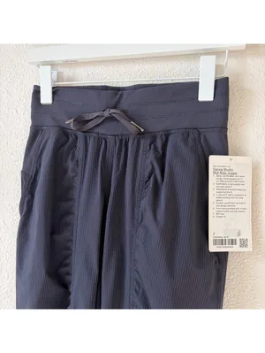 Lululemon Dance Studio Mid Rise Jogger Size 2 Regular Black Night Athleisure NEW thumbnail 3