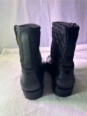 Tommy Hilfiger Black Quilted Gloss Rain Ankle Boots thumbnail 6