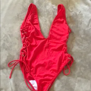 Prettylittlething one piece swimsuit thumbnail 2