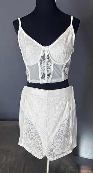 White Lace Women's 2 Piece Sexy Bodycon Set **Size L fits like a MEDIUM NWOT thumbnail 1