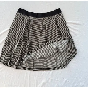 Max Studio Womens Striped Pleated Mini Skirt Black Beige Elastic Waist 4705A14A thumbnail 2