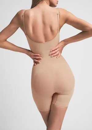 SKIMS Sculpting Mid-Thigh Bodysuit XS thumbnail 2