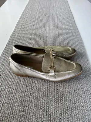 Steve Madden Carrine Metallic Gold Leather Loafers Goldtone Horsebit Buckle 9.5 thumbnail 6