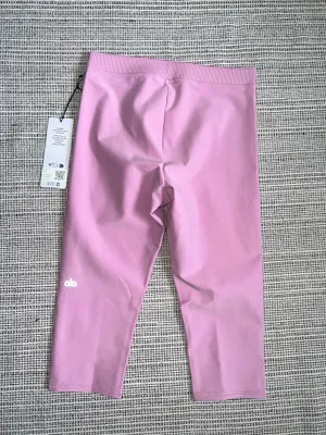 Alo Alosoft High-Waist Iconic 90's Capri - Medium thumbnail 4