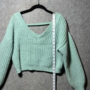 Forever 21 Mint Green V-Neck Cropped‎ Chunky Knit Sweater Small thumbnail 2