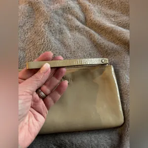 Kate‎ Spade Harrison Street Jenny Ann Metallic Gold Wristlet thumbnail 6