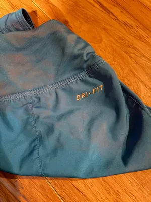 Nike dry fit short  thumbnail 3