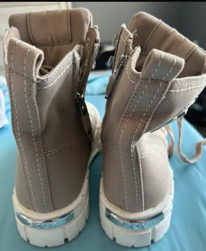 Ladies boots DKNY size7.5 thumbnail 4