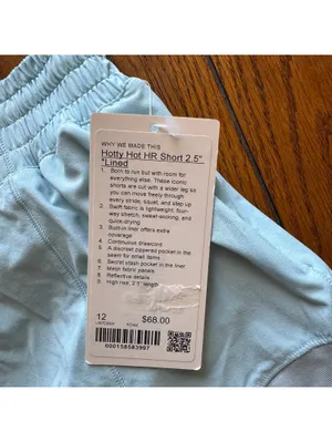 Lululemon Hotty Hot High Rise Short 2.5” Foam Cloud Size 12 NWT thumbnail 4