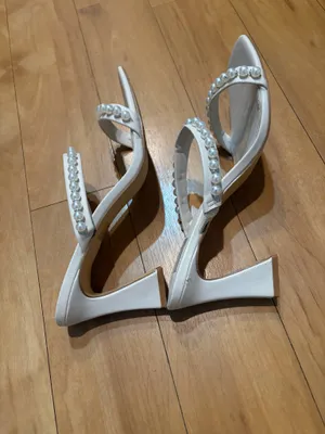 Dolce Vita Pearl Embellished Slip-On Square Toe Cream Colored Heels thumbnail 6
