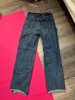 Abercrombie and fitch 90s relaxed Jean high-rise thumbnail 3