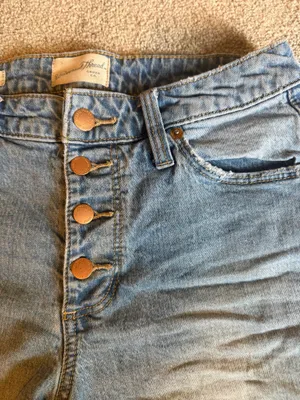 Universal Thread Vintage Midi Front Button Shorts thumbnail 5